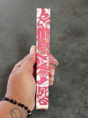 EMPTY Yara Red & White Decorative Box EMPTY